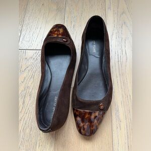 Sarah Flint | Brown Suede & Tortoise Sacchetto Ballet Flat Size 39 (US 8.5)